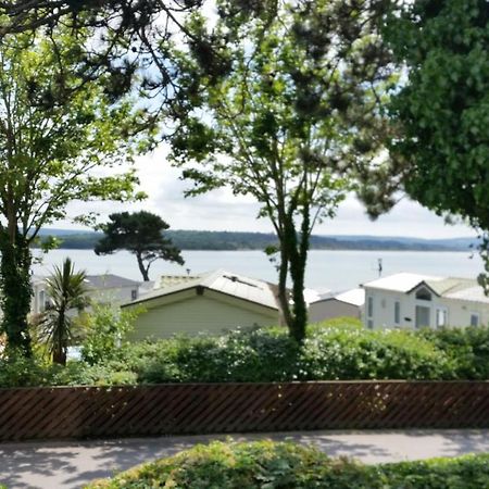 فندق Pine Ridge 59 Rockley Park Poole With Sea View Sleeps Six المظهر الخارجي الصورة