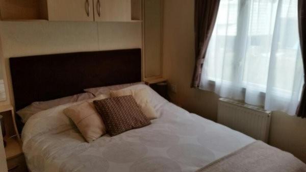 فندق Pine Ridge 59 Rockley Park Poole With Sea View Sleeps Six المظهر الخارجي الصورة